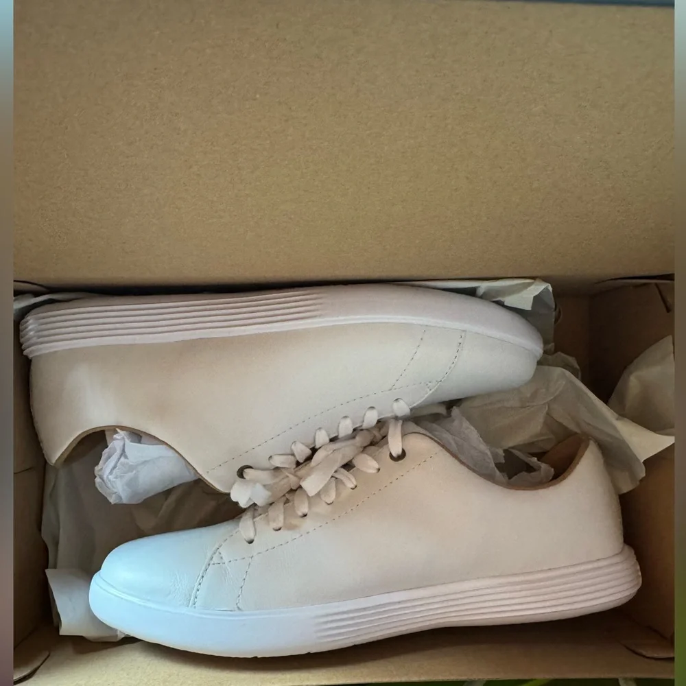 Cole Haan Women’s Grand Crosscourt Sneaker - Picture 5 of 5